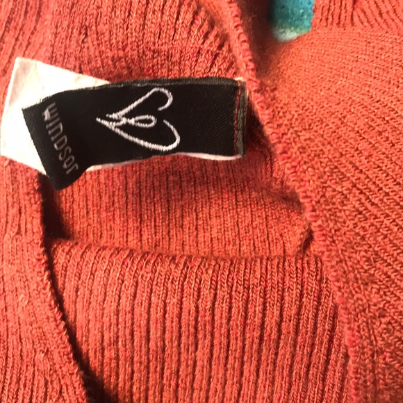 Ribbed Lace-Up Windsor Crop Top - Picture 4 of 5